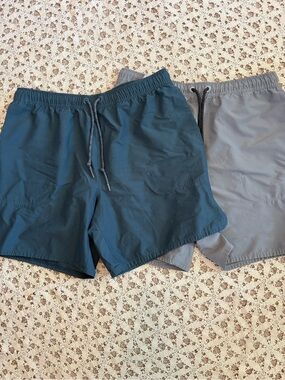 allbirds Men’s Bundle of 2 Natural Run Shorts 7” Slate Blue & Light Grey Medium